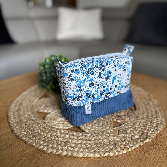 Trousse de toilette (petite)