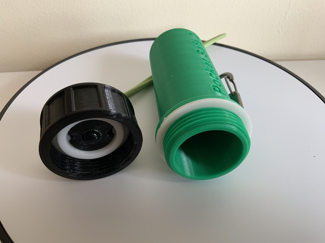 Pocket Safe 2 - Keep your valuables safe, money, jewellery, keys, tablets 