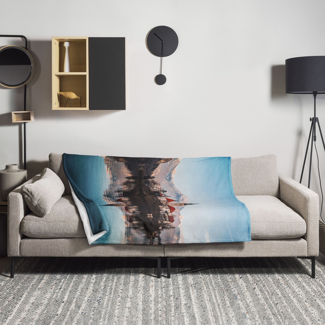  Coperta Lake of Bled 03 