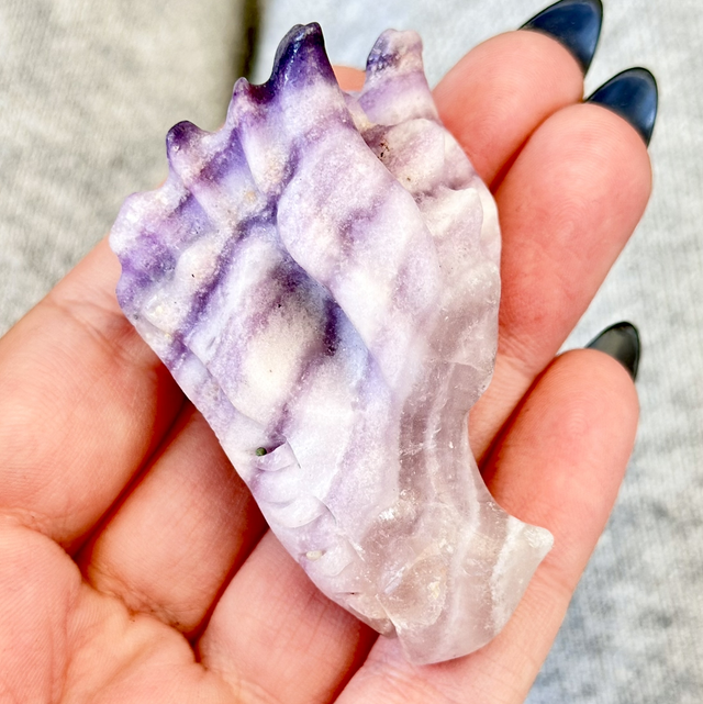 Purple silk banded fluorite dragon head