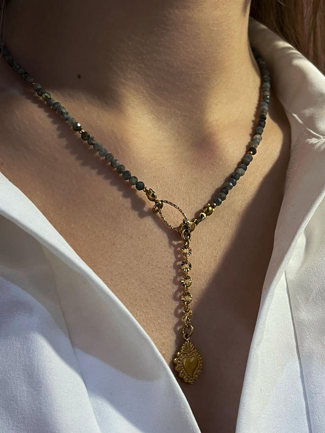 🩶 Naszyjnik „Szary Spokój”