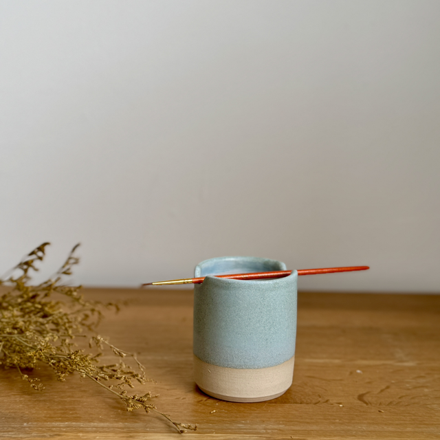 Brush Pot