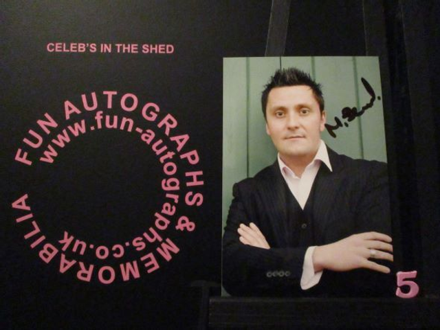 Martin Scarborough Authentic Autographed 6x4 Photograph (B5)