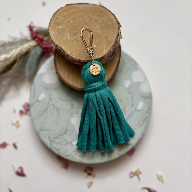 Porte-clés pompon vert émeraude en coton recyclé