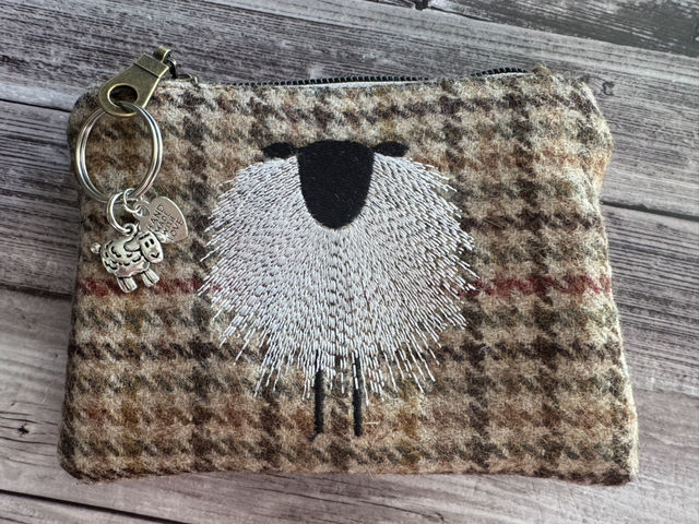 Yorkshire tweed Houndstooth sheep coin purse 
