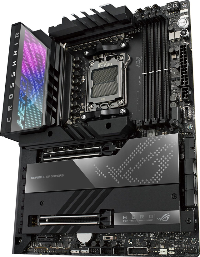 02.3.0012 – Scheda Madre ASUS ROG Crosshair X670E Hero – ATX enthusiast nera RGB con WiFi 6E per Ryzen 7000/8000/9000