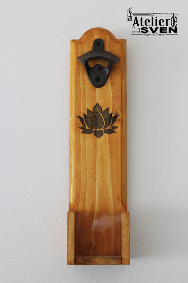 Décapsuleur Mural - Fleur de Lotus