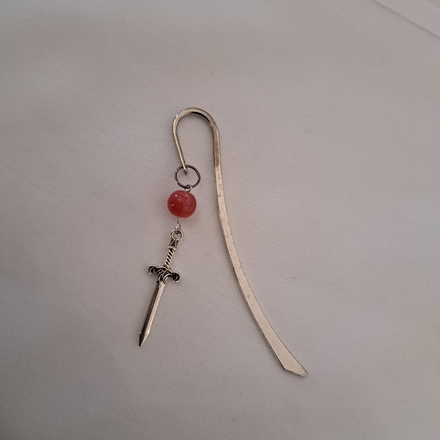 Marque-page épée rouge