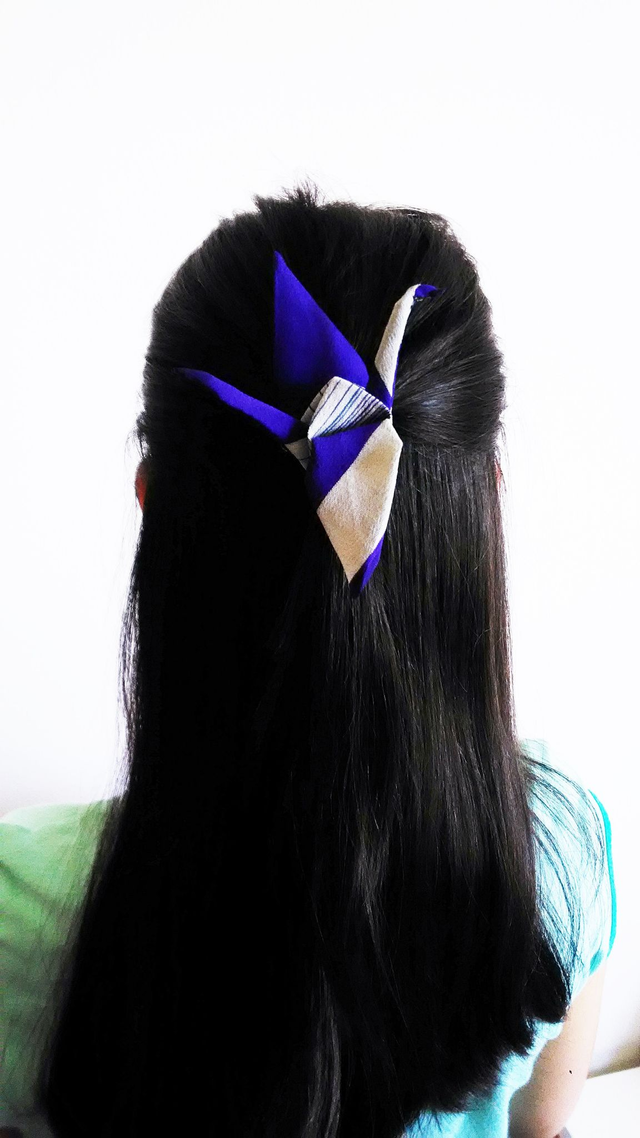 Origami Crane Hair Clip Brooch Made of Japanese Vintage Silk Kimono Fabric