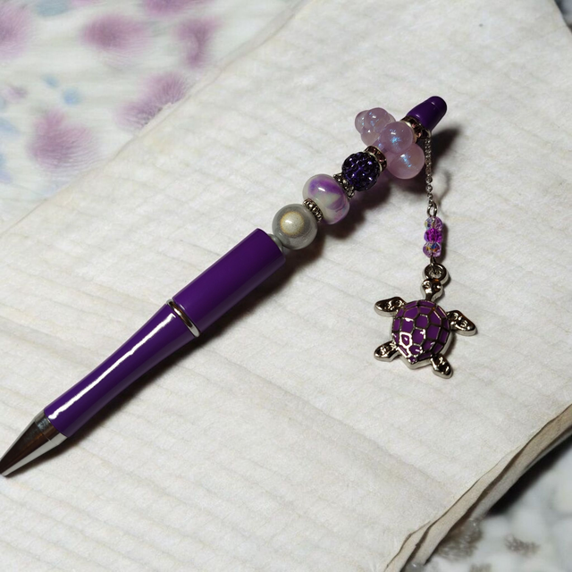Stylo perles violet