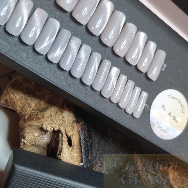 Cristal cat's eyes little carré M