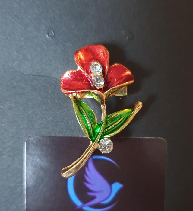 Tiger Lily Brooch 