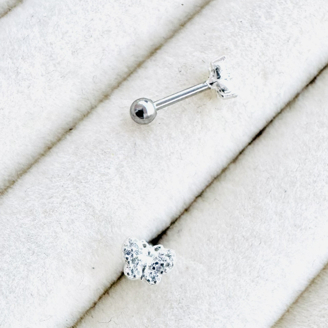 PIERCING BORBOLETA CRAVEJADA 