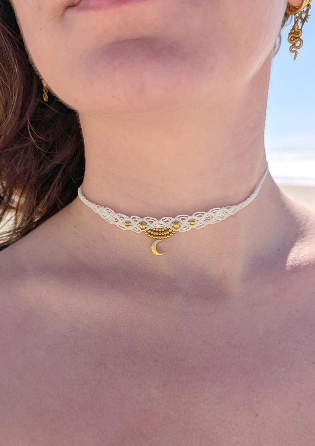 LUNA Collier
