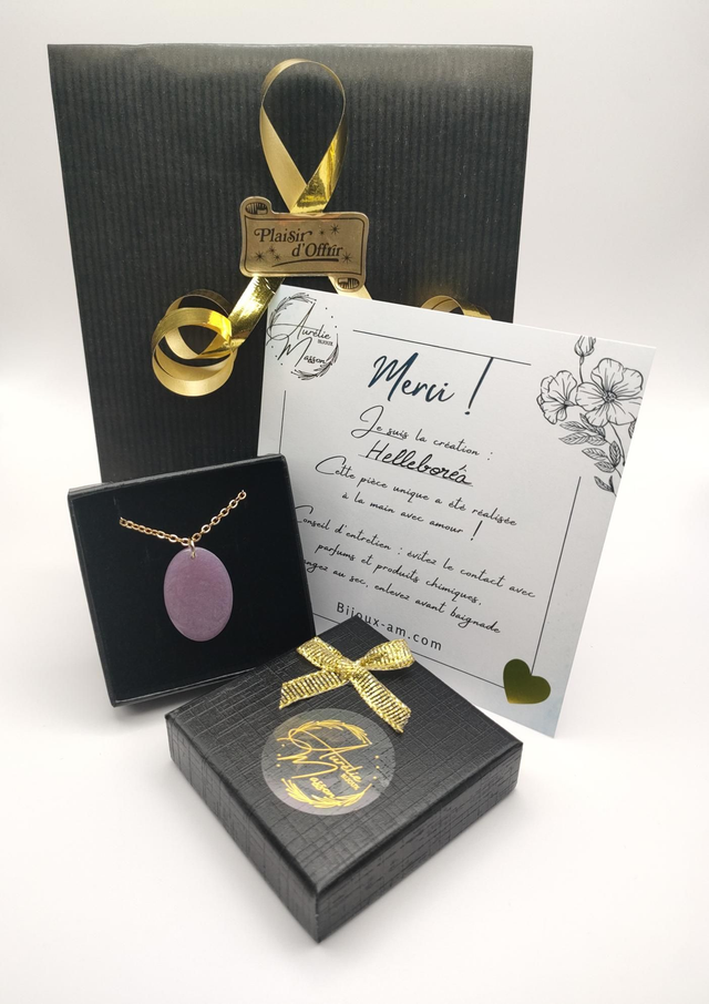 Collier "Helleborea"