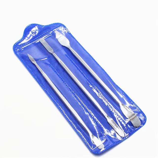 Lames de démontage en métal