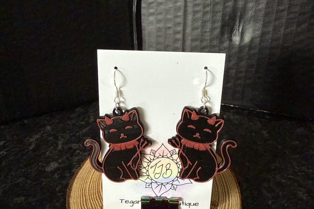 Satan Cat Earrings 