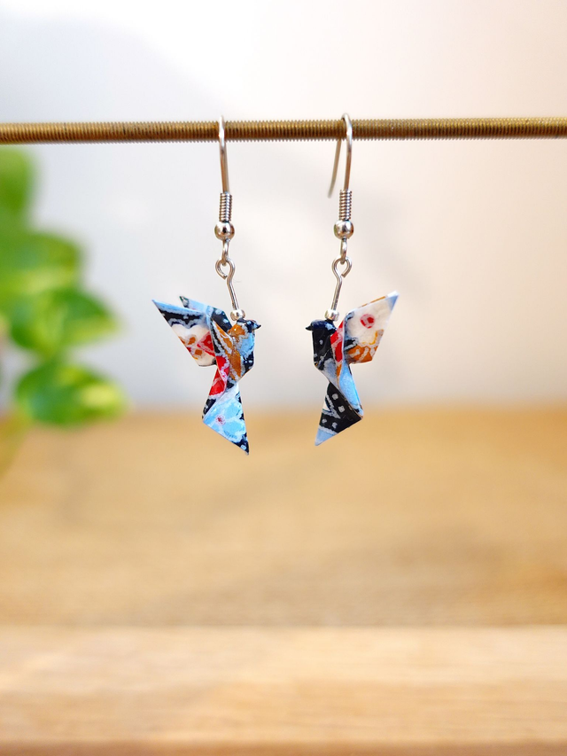 Origami Colombe, oiseau / INOX / Boucles d'oreilles / Papier japonais washi / Bleu marine, beige, Argent / Bijou japonais origami /