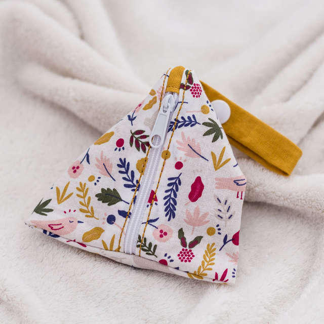 Range-tétine Moutarde / Forêt enchantée