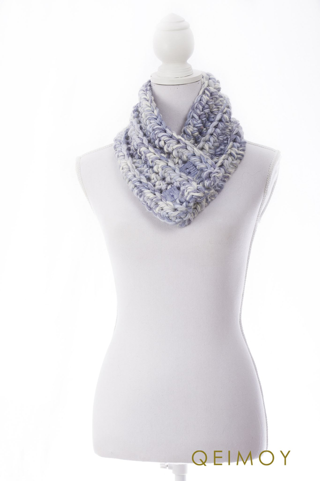 Colsjaal handgemaakt - lichtblauw