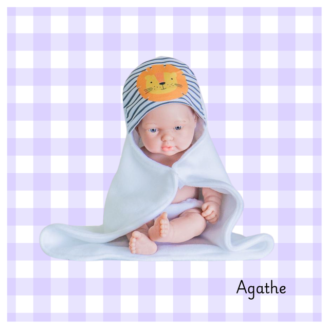 Poupée cape motif Lion