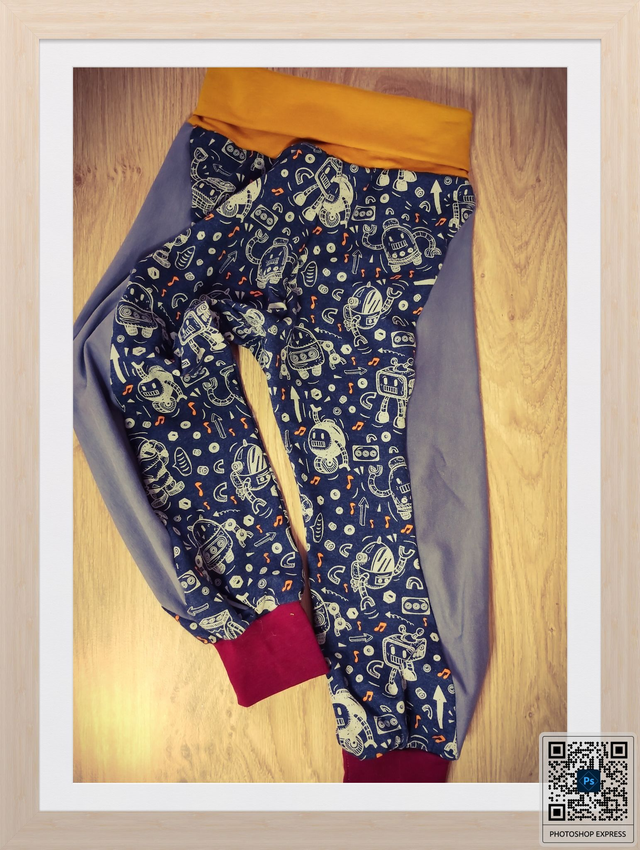 H*     36 MOIS Pantalon confort "BI COLORE"   3/4 ans