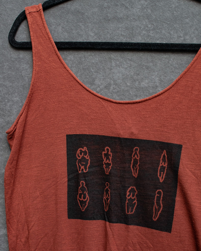 Ceglany top „Venus figurines” / M-L