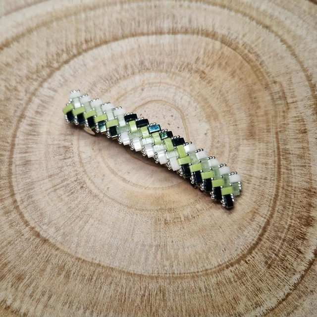 Moyenne barrette trio de verts et blanc 