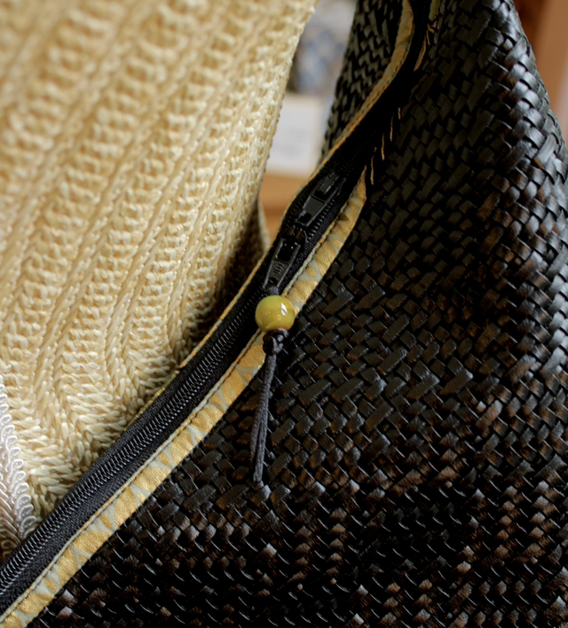 Grand sac demi lune simili cuir tressé noir / Le petit atelier de Maya