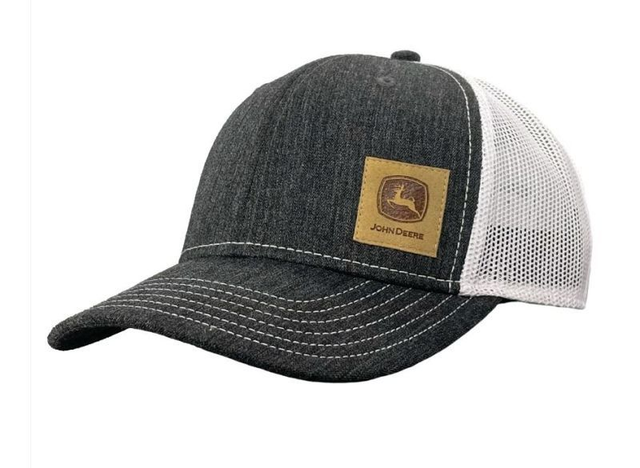 John Deere Cap mit Aufnäher und Netzrücken