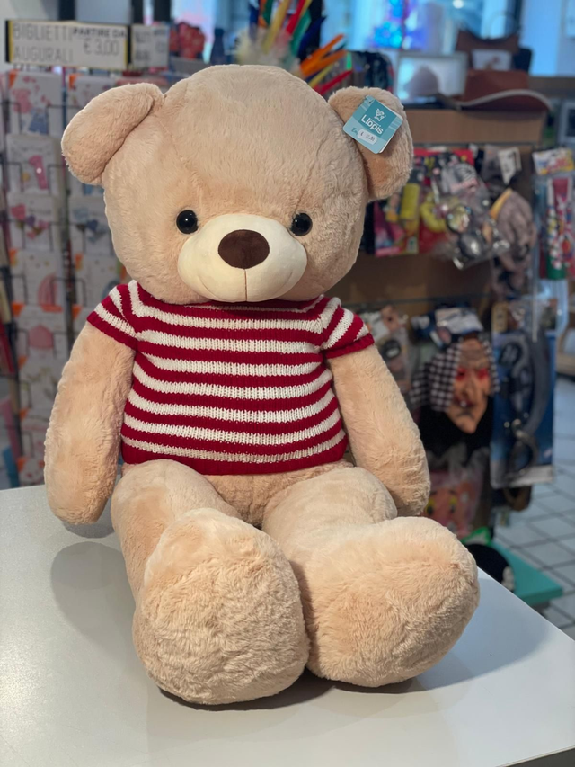 Orso beige con maglia rimovibile