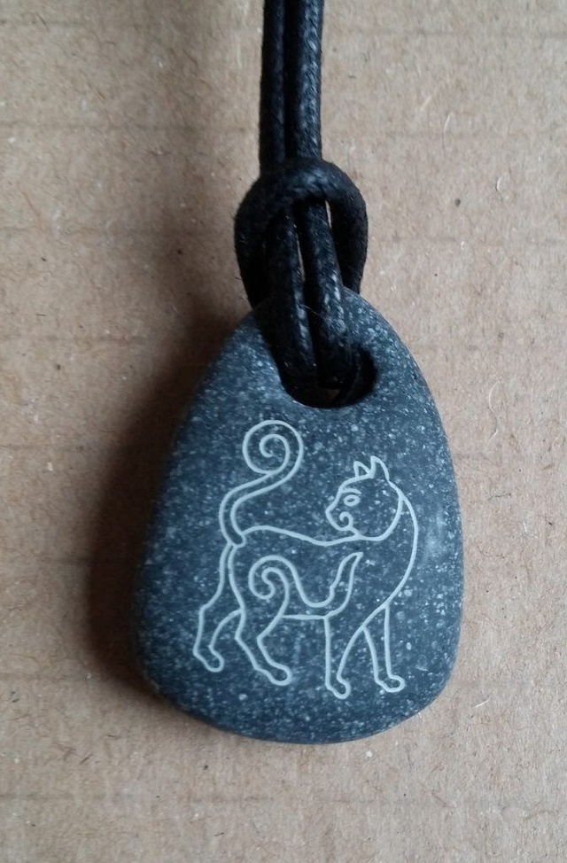 Pebble pendant  - Cat