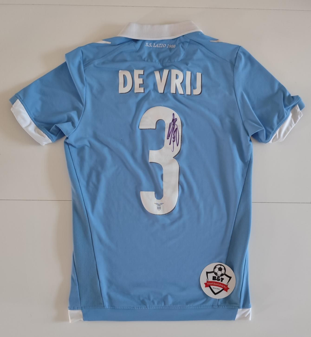 Gesigneerd shirt de Vrij Lazio Roma 