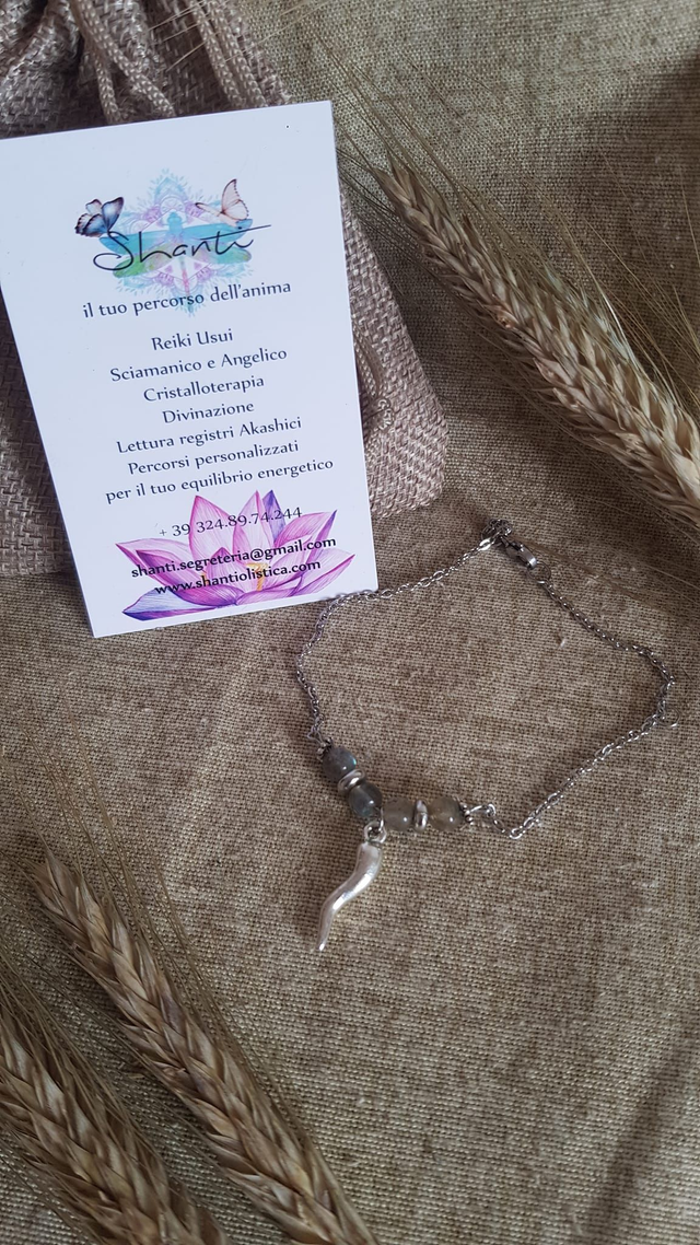 Bracciale contro le dipendenze