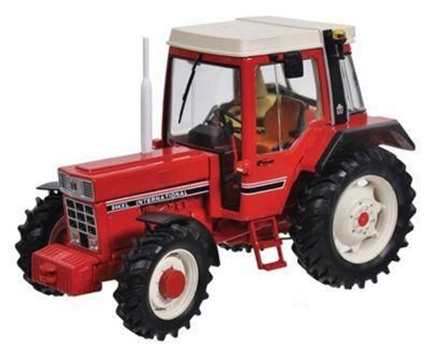 Rep 061 IH 844 XL toit blanc 