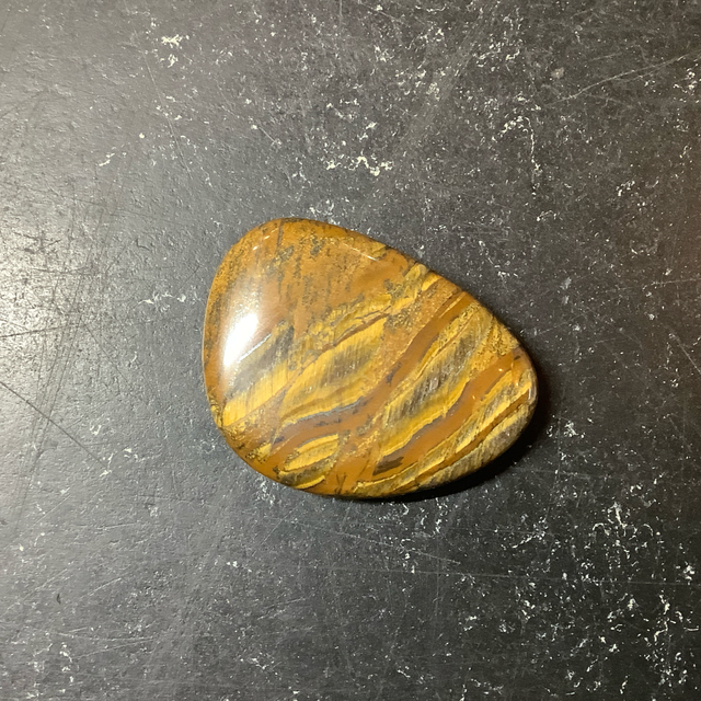Tiger Eye Thumb Stone