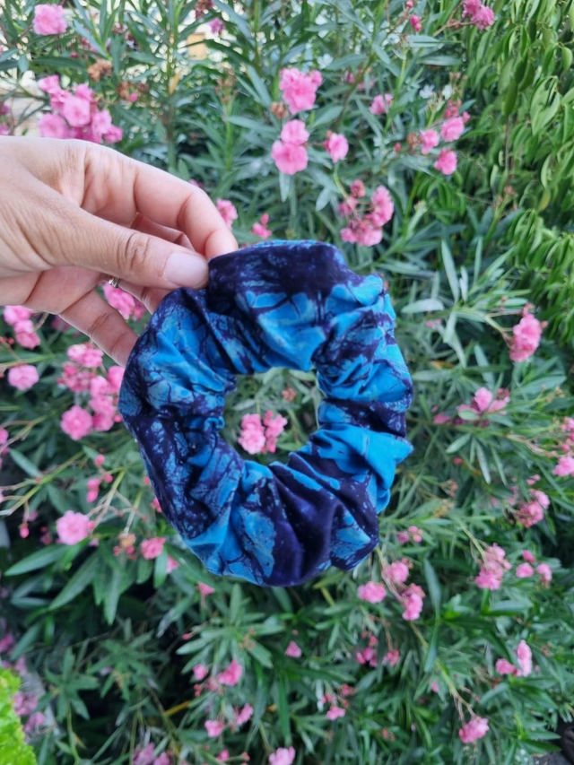 Chouchou motif éclat céleste 💙