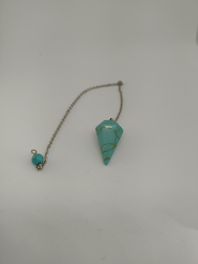 Pendule en turquoise