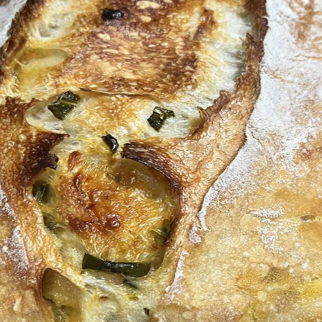 Cheddar and Jalapeño Loaf