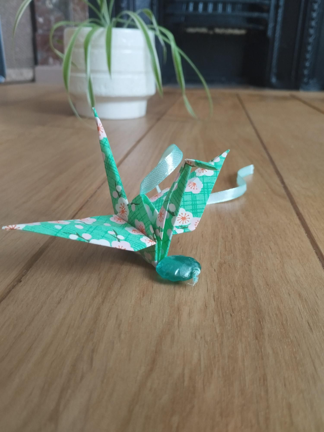 Suspension Origami - Grue de la Paix