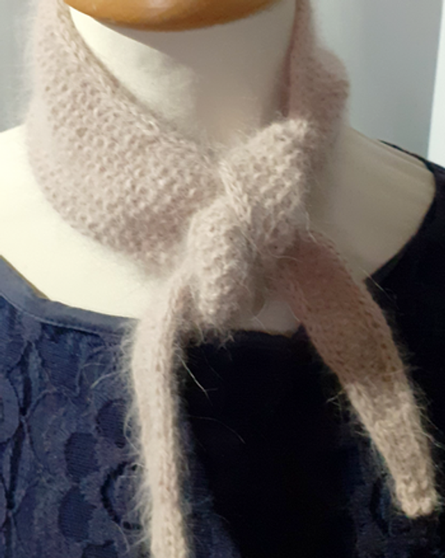 FIche Petite écharpe angora Léane