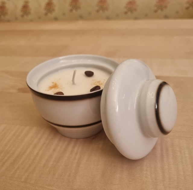 Kerze im Zuckertopf mit Deckel - Unikat