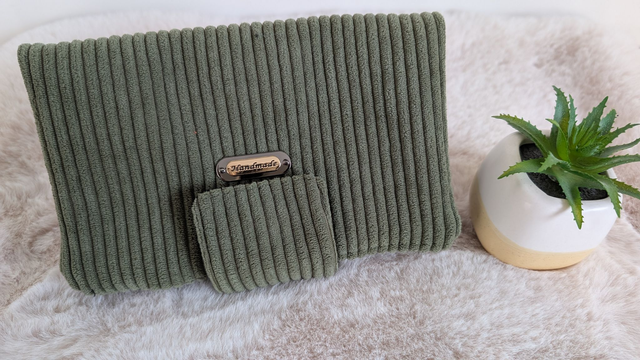 Portefeuille vert kaki