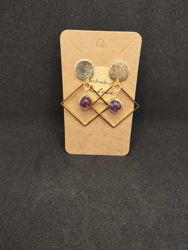 Boucle d'oreille en améthyste