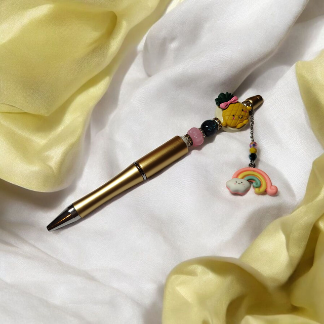 Stylo perles jaune rose