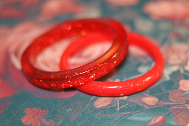 Bangles • Red