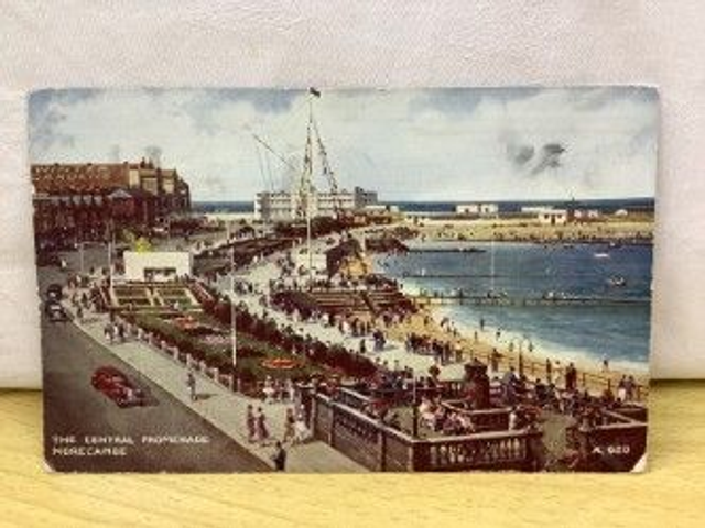 Morecambe, The Central Promenade, Lancashire, Posted 1952 Valentine & Sons Ltd. Vintage Postcard Our Ref No. R380 £2.85