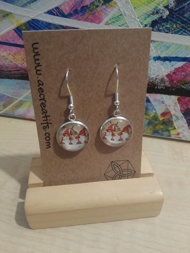 Boucles d&#039;oreilles cabochons 3 gnomes 