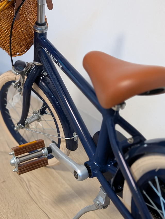 Vélo Banwood classic 16" vintage. Livraison Mondial Relay : non disponible pour cet article.