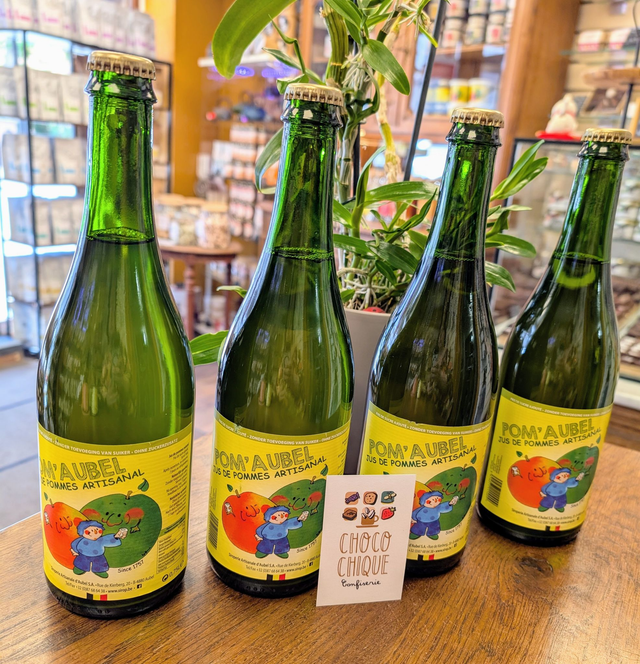 "Pom'Aubel" Jus de Pommes artisanal d'Aubel Bouteille de 0.75l